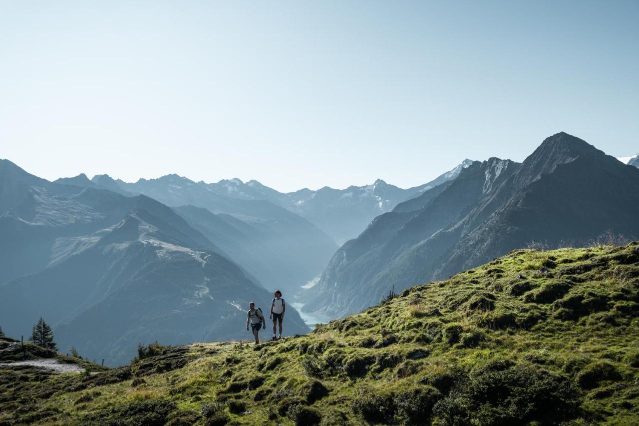乌登斯Alpen Quartier公寓 外观 照片