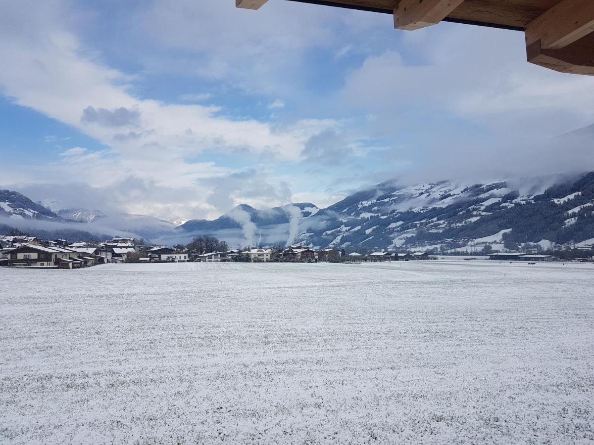 乌登斯Alpen Quartier公寓 外观 照片